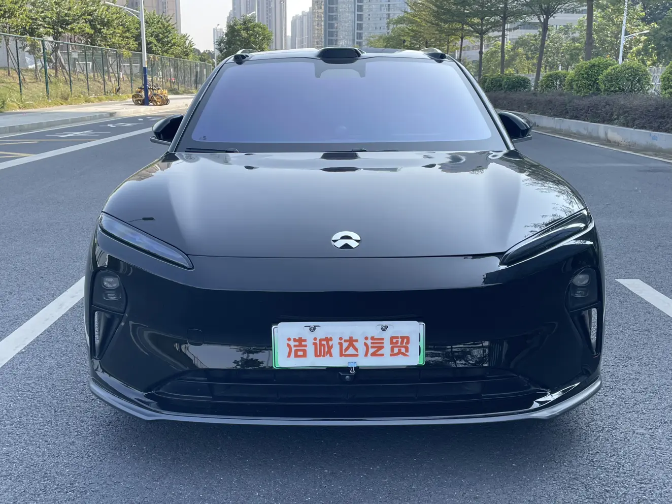 NIO ET5T  из Китая