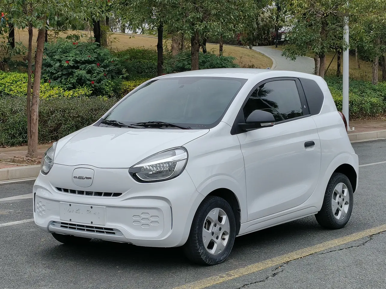 Roewe CLEVER  из Китая