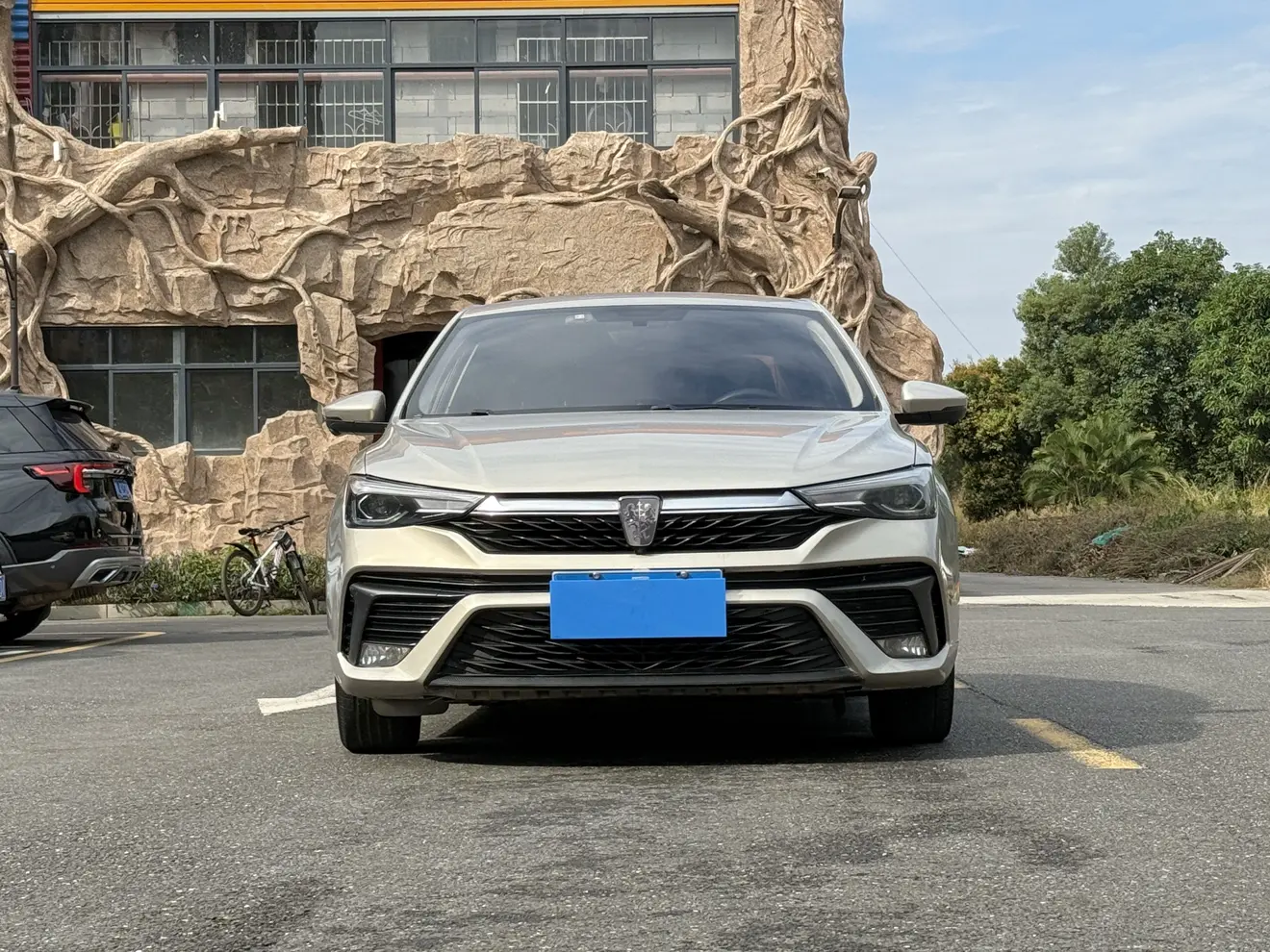 Roewe i5  из Китая