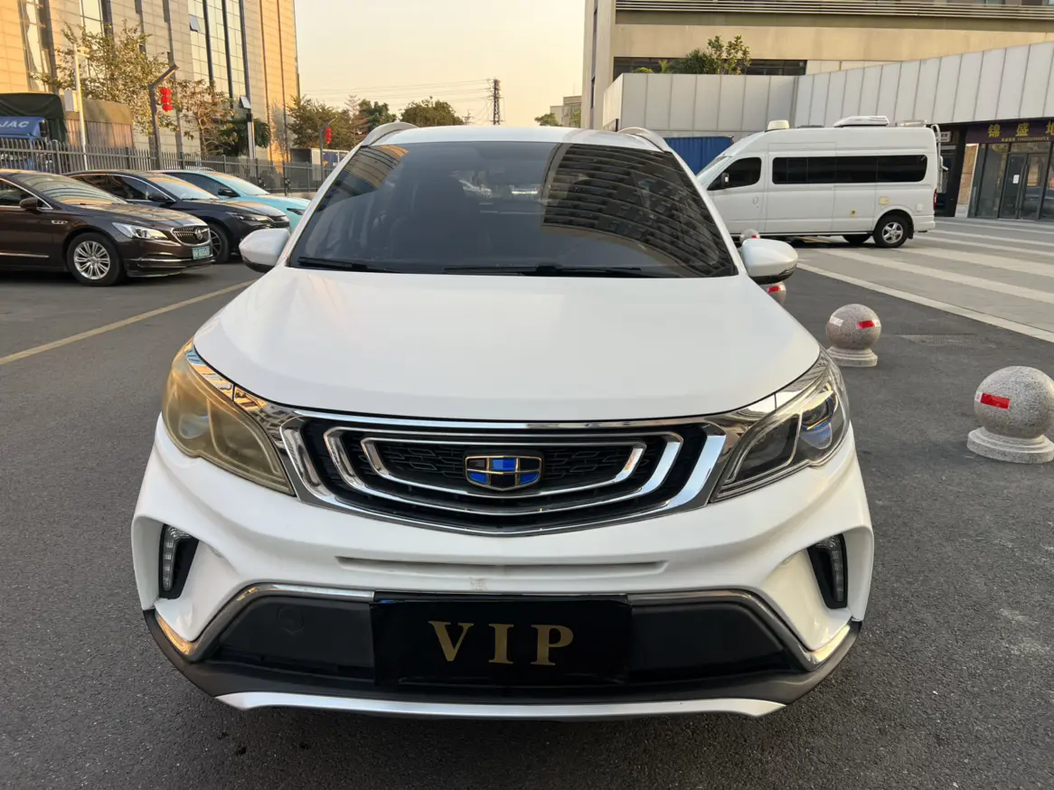 Geely Vision X3  из Китая