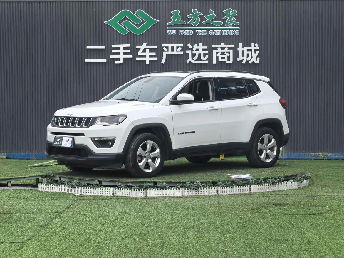 Jeep Guide to  из Китая