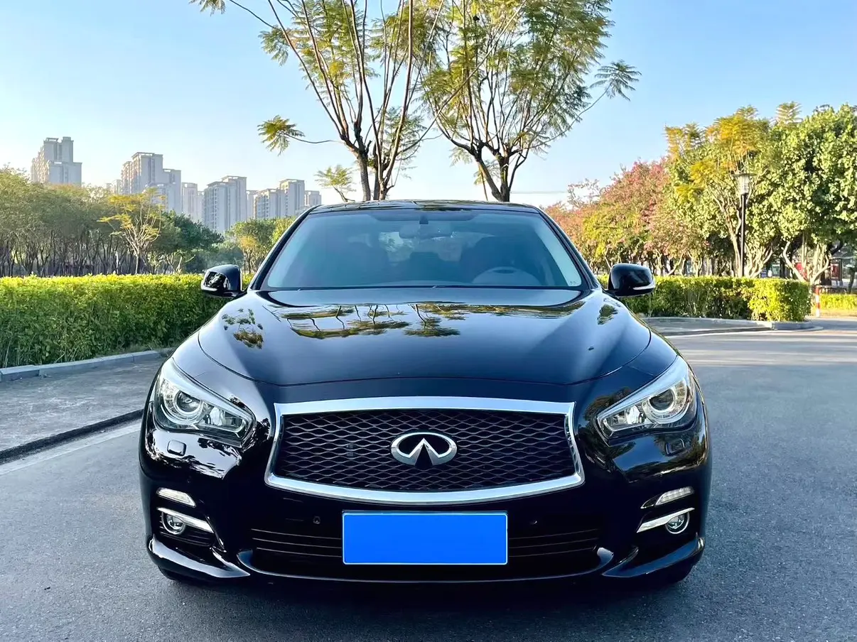 Infiniti Q50L  из Китая
