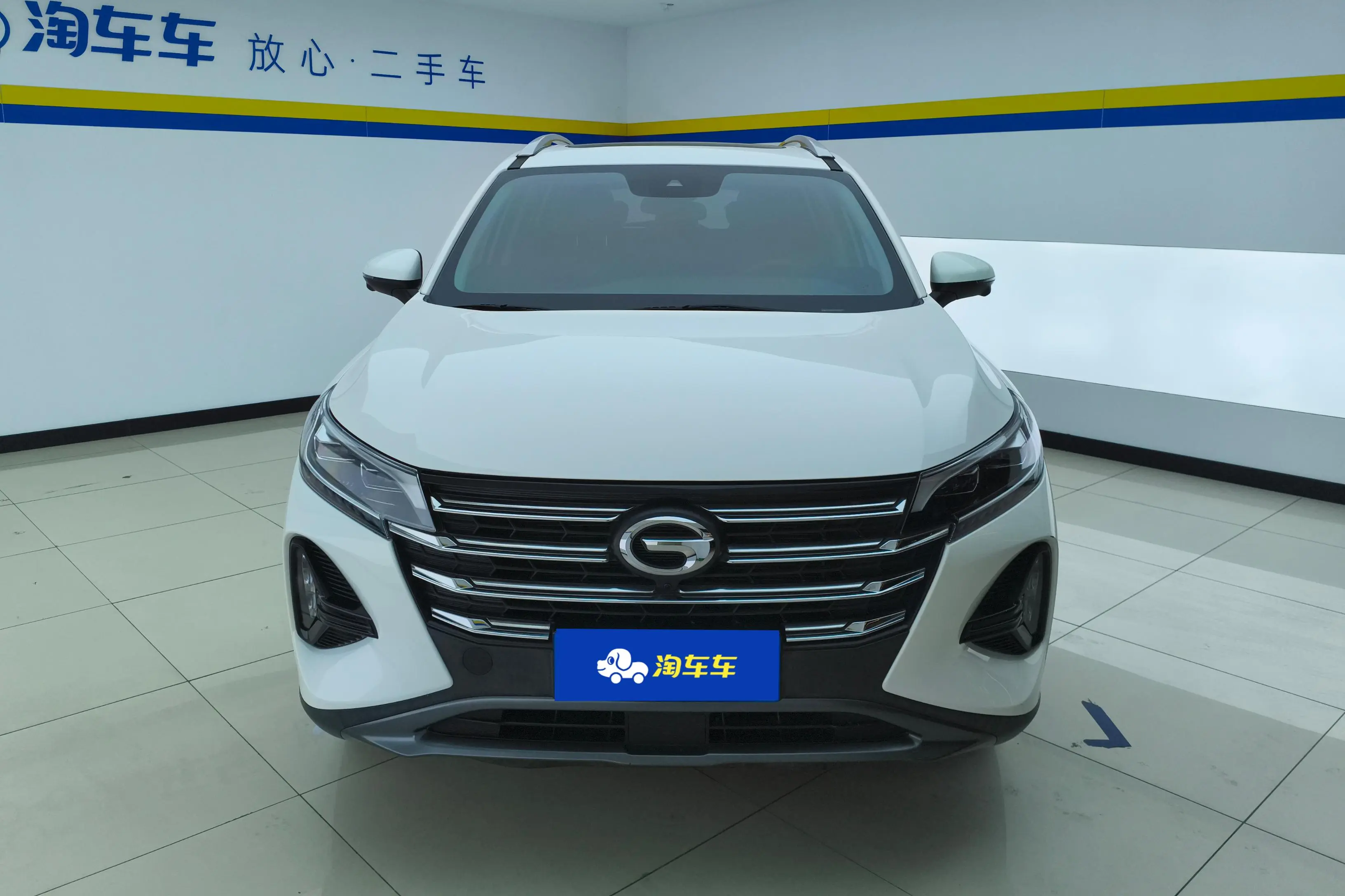 GAC Trumpchi GS4  из Китая