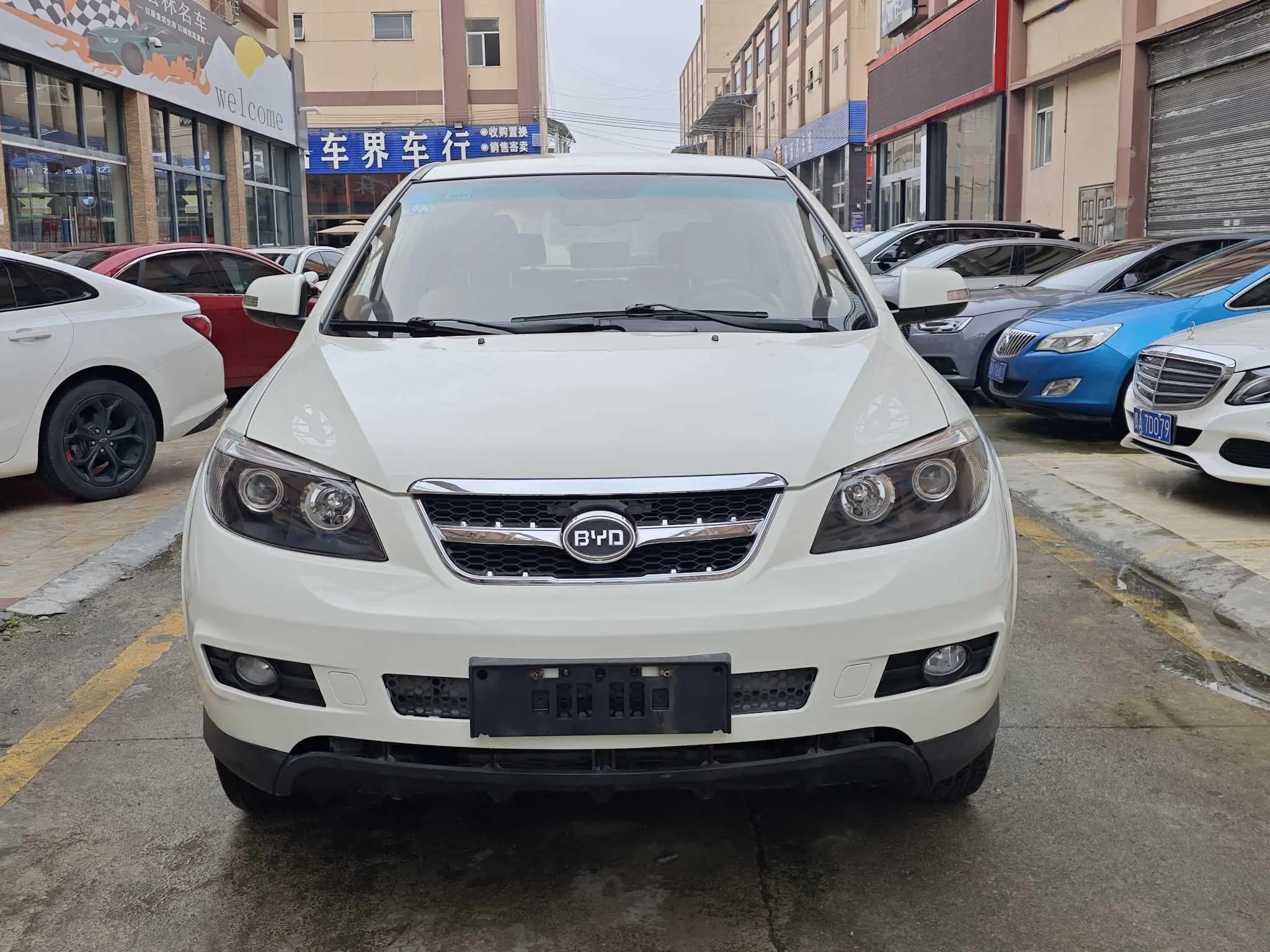 BYD S6  из Китая