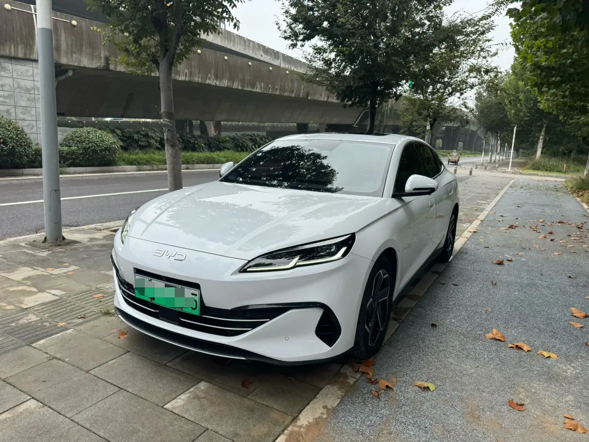 BYD Seal 06DM