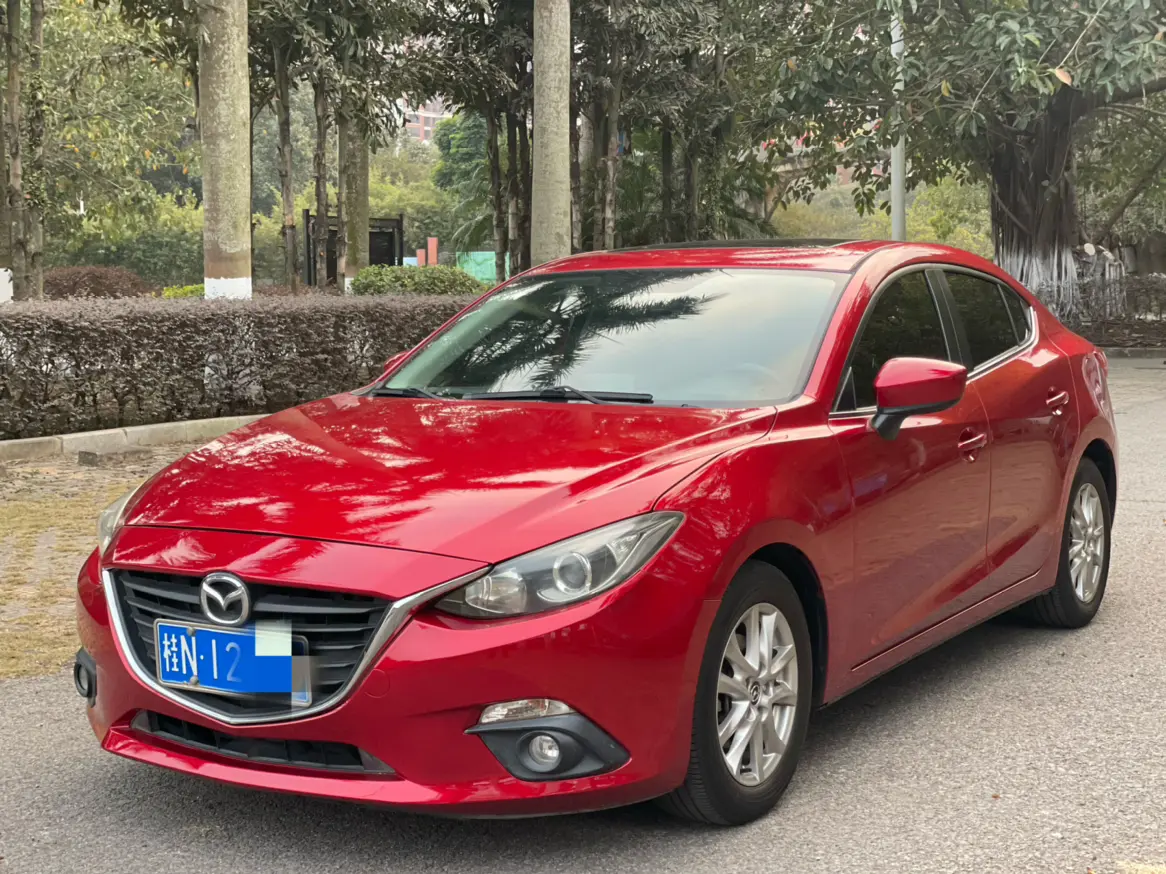 Mazda Axela (Mazda3)  из Китая
