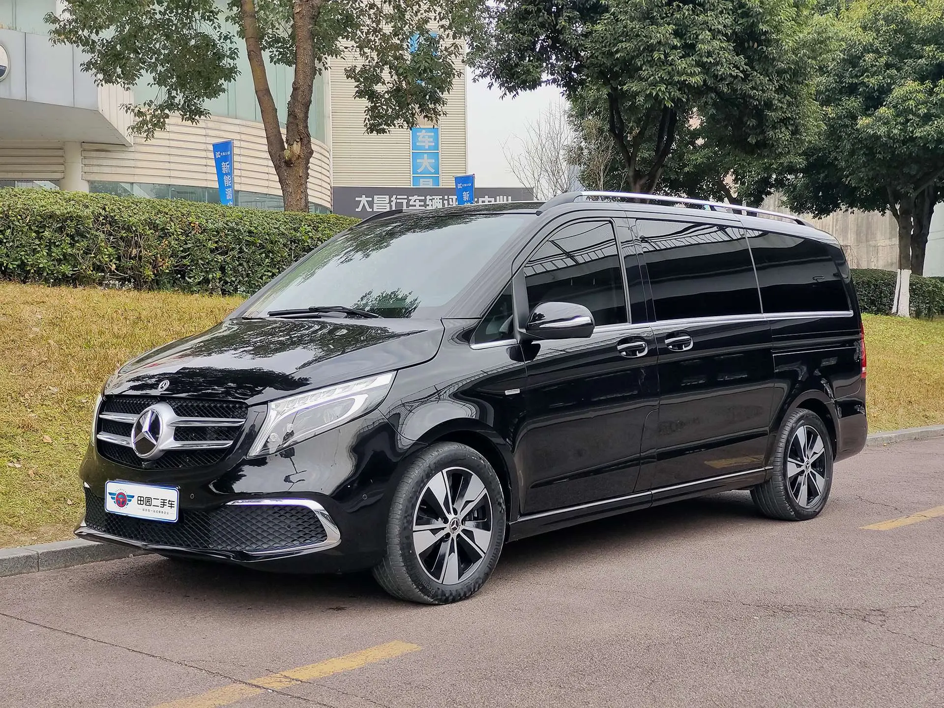 Mercedes-Benz Mercedes Benz V Class  из Китая