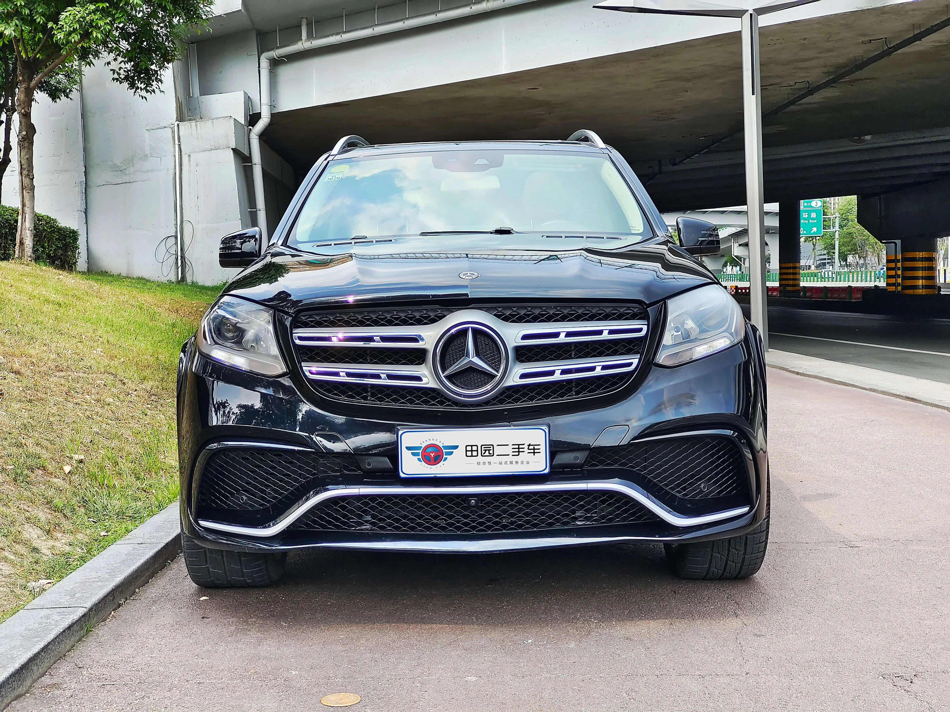 Mercedes-Benz Mercedes Benz GLS