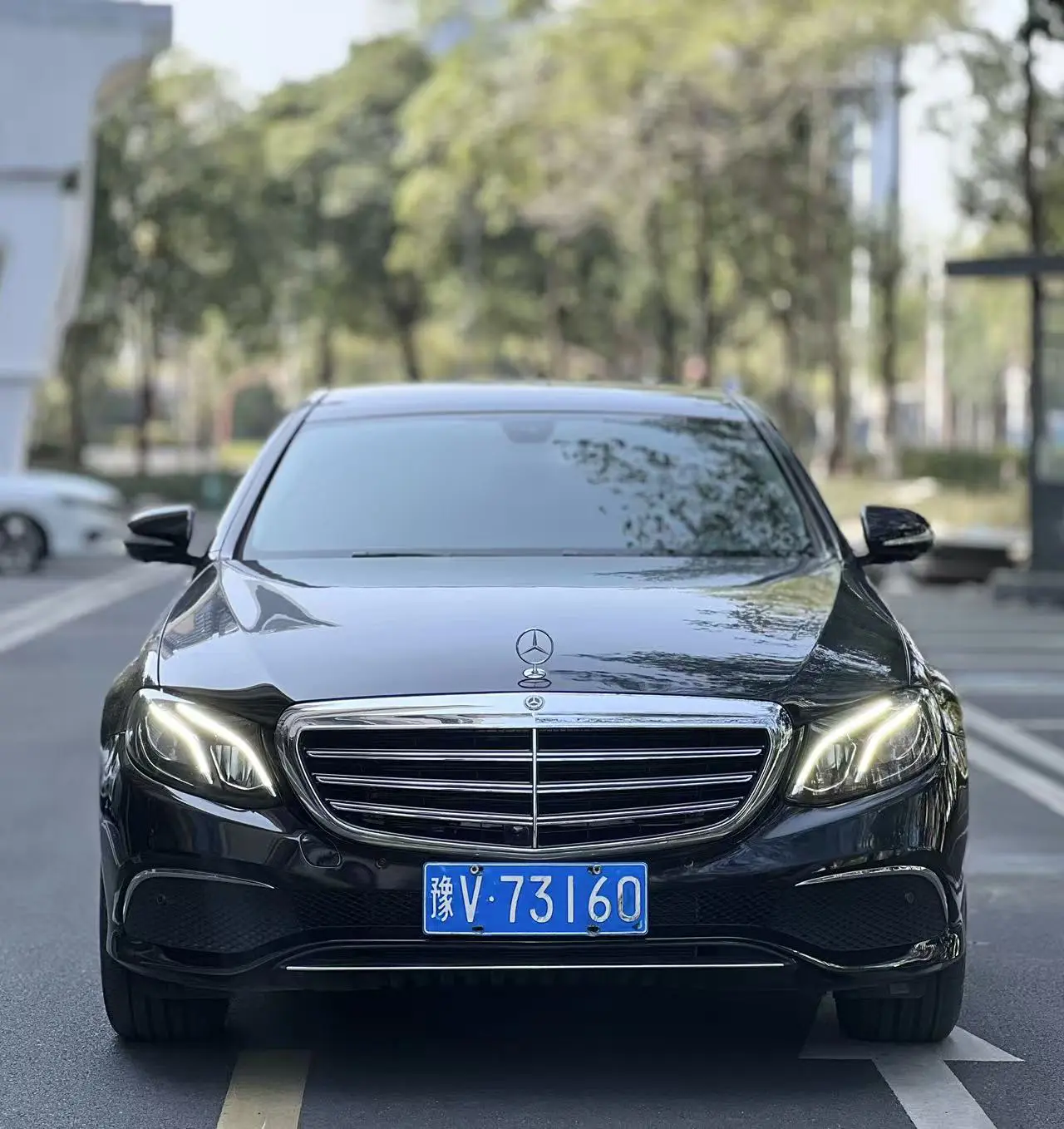 Mercedes-Benz E-Class  из Китая