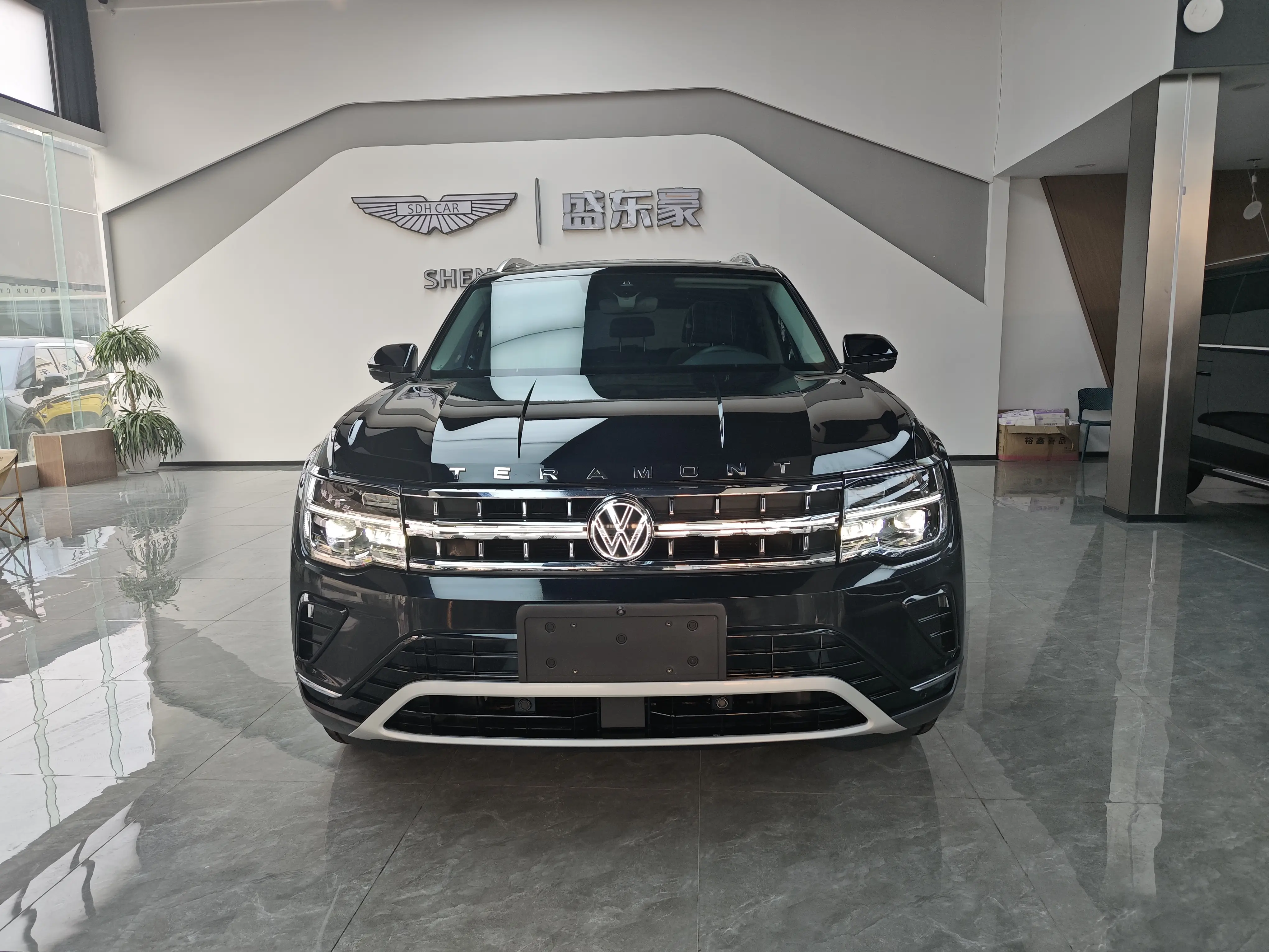 Volkswagen Teramont  из Китая