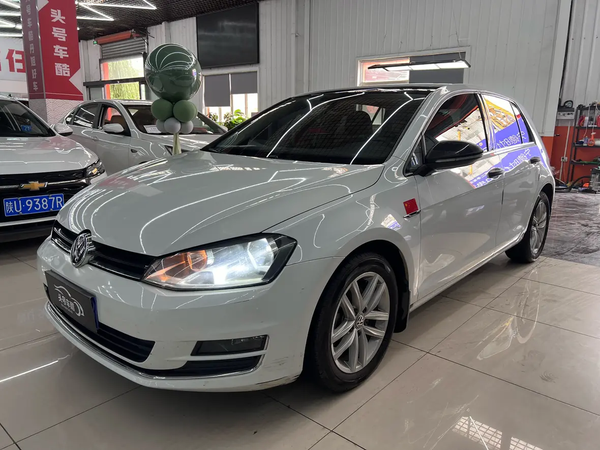 Volkswagen Golf  из Китая