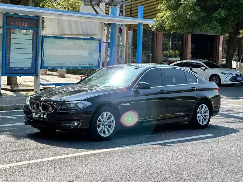 BMW 5 Series  из Китая