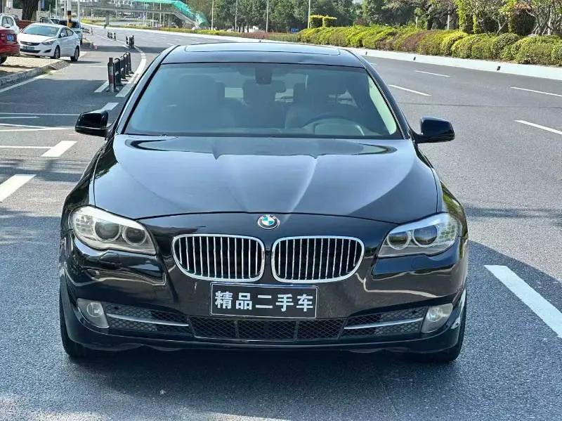 BMW 5 Series  из Китая