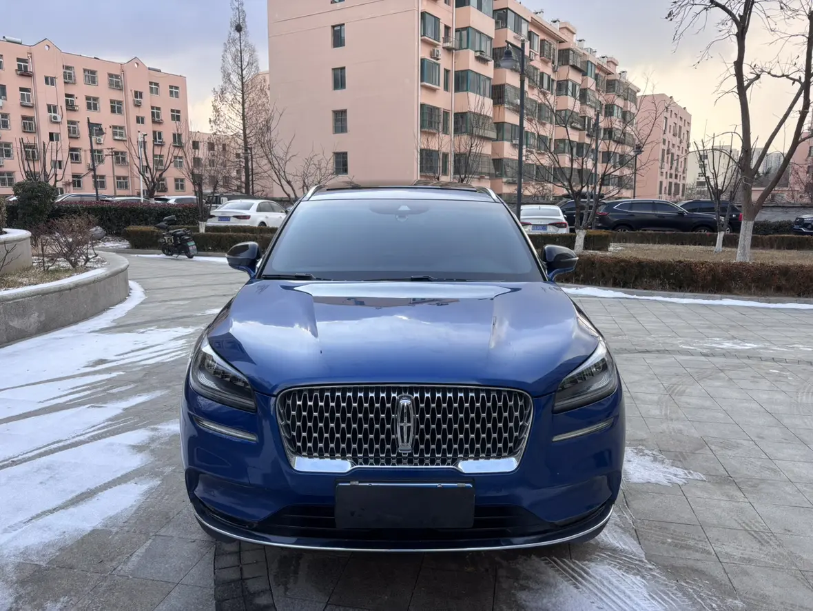 Lincoln Adventurer  из Китая