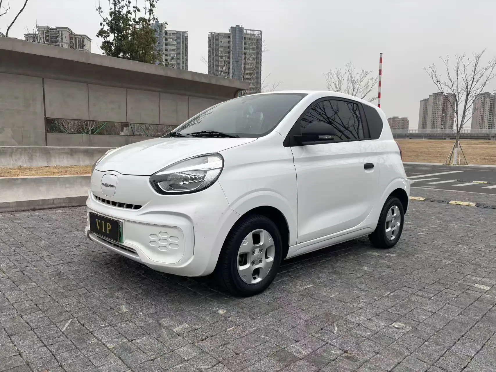 Roewe CLEVER  из Китая