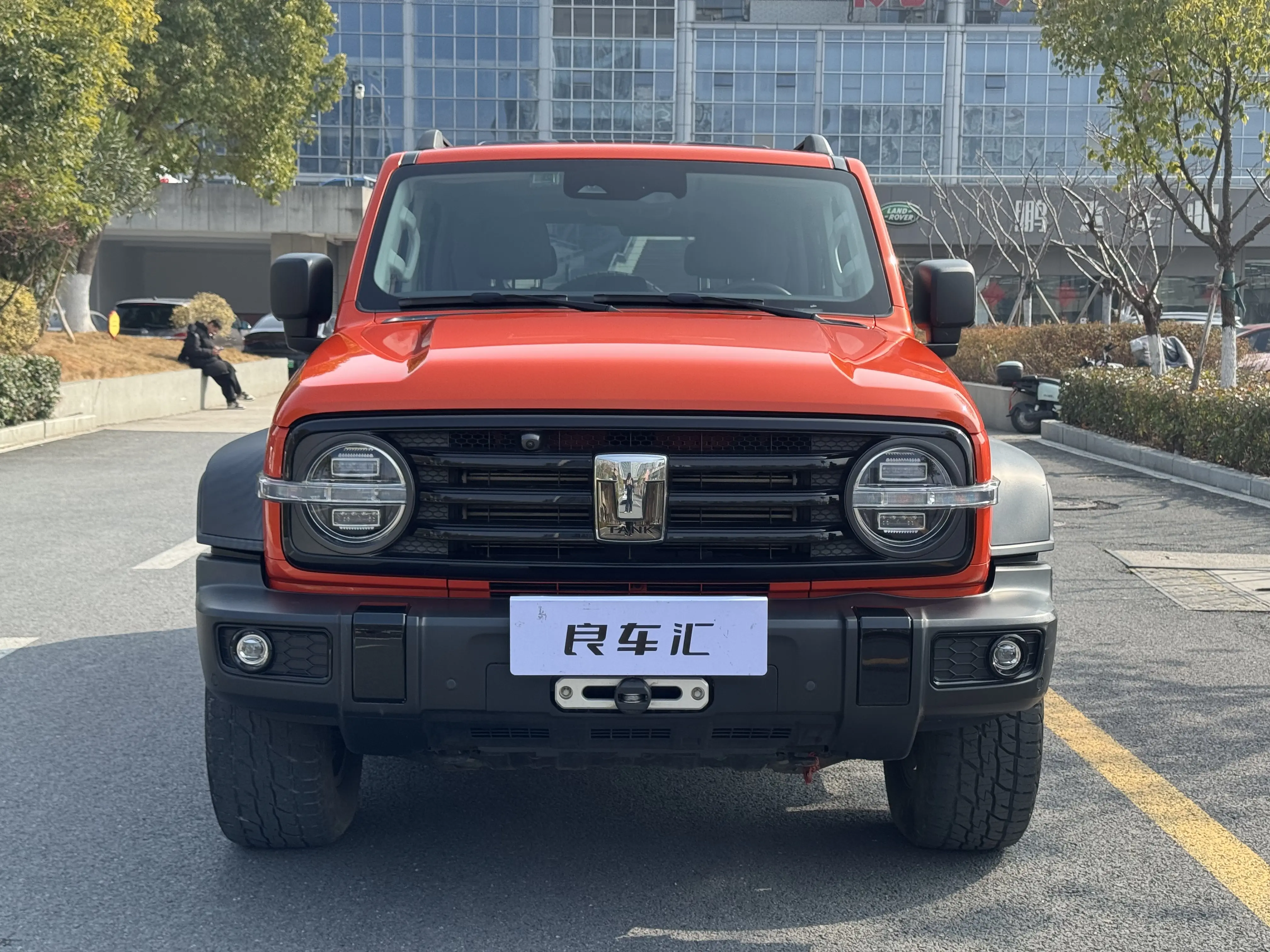 Tank 300  из Китая