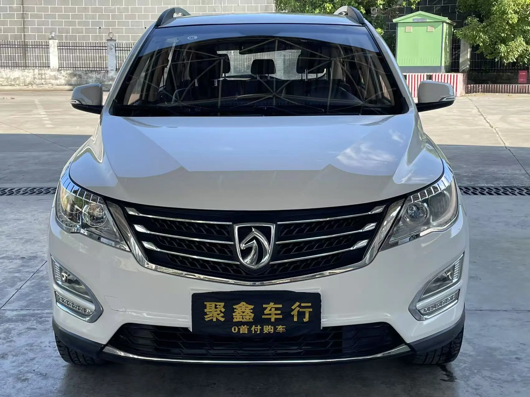 Baojun 560  из Китая