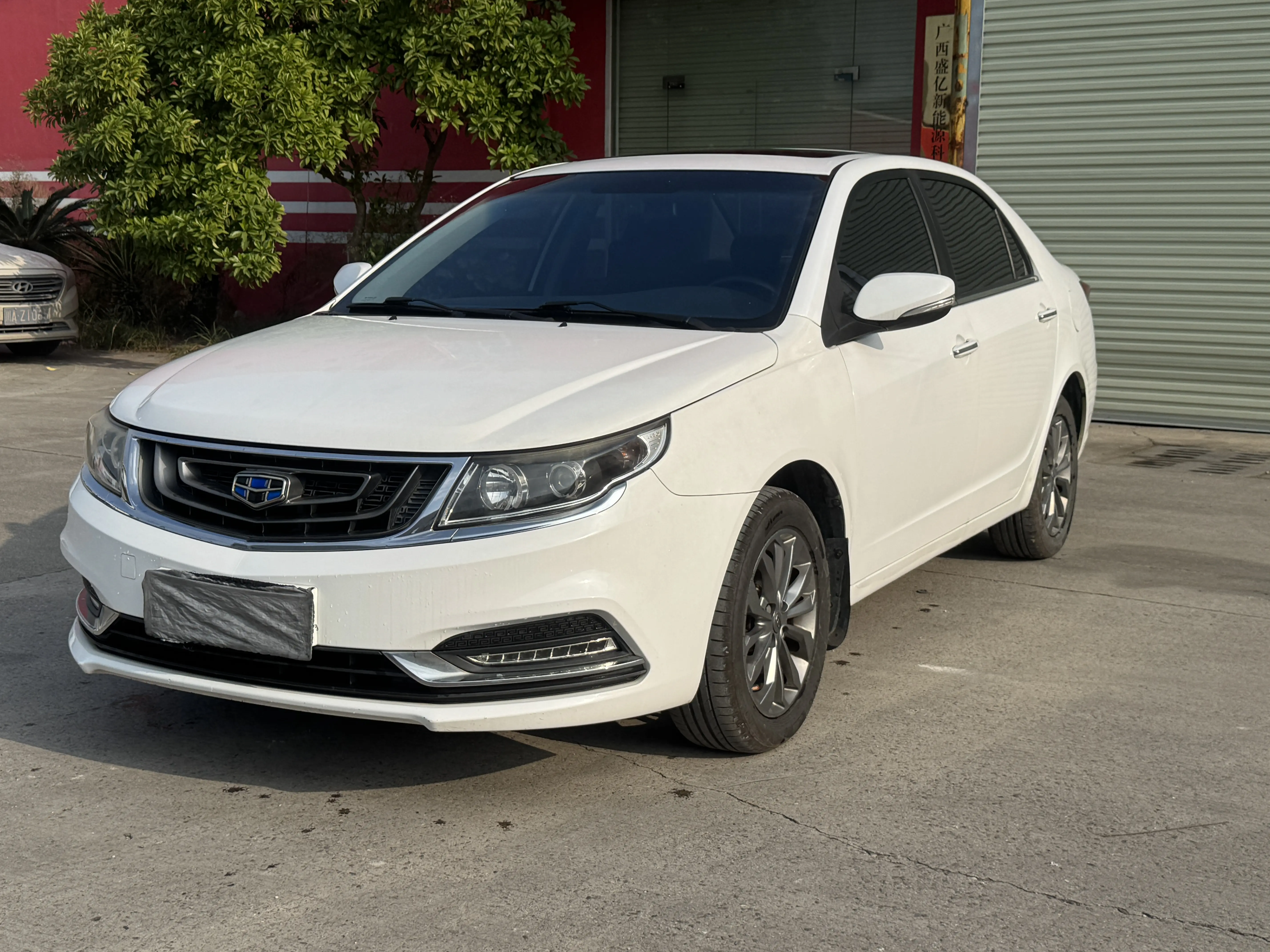 Geely Vision  из Китая