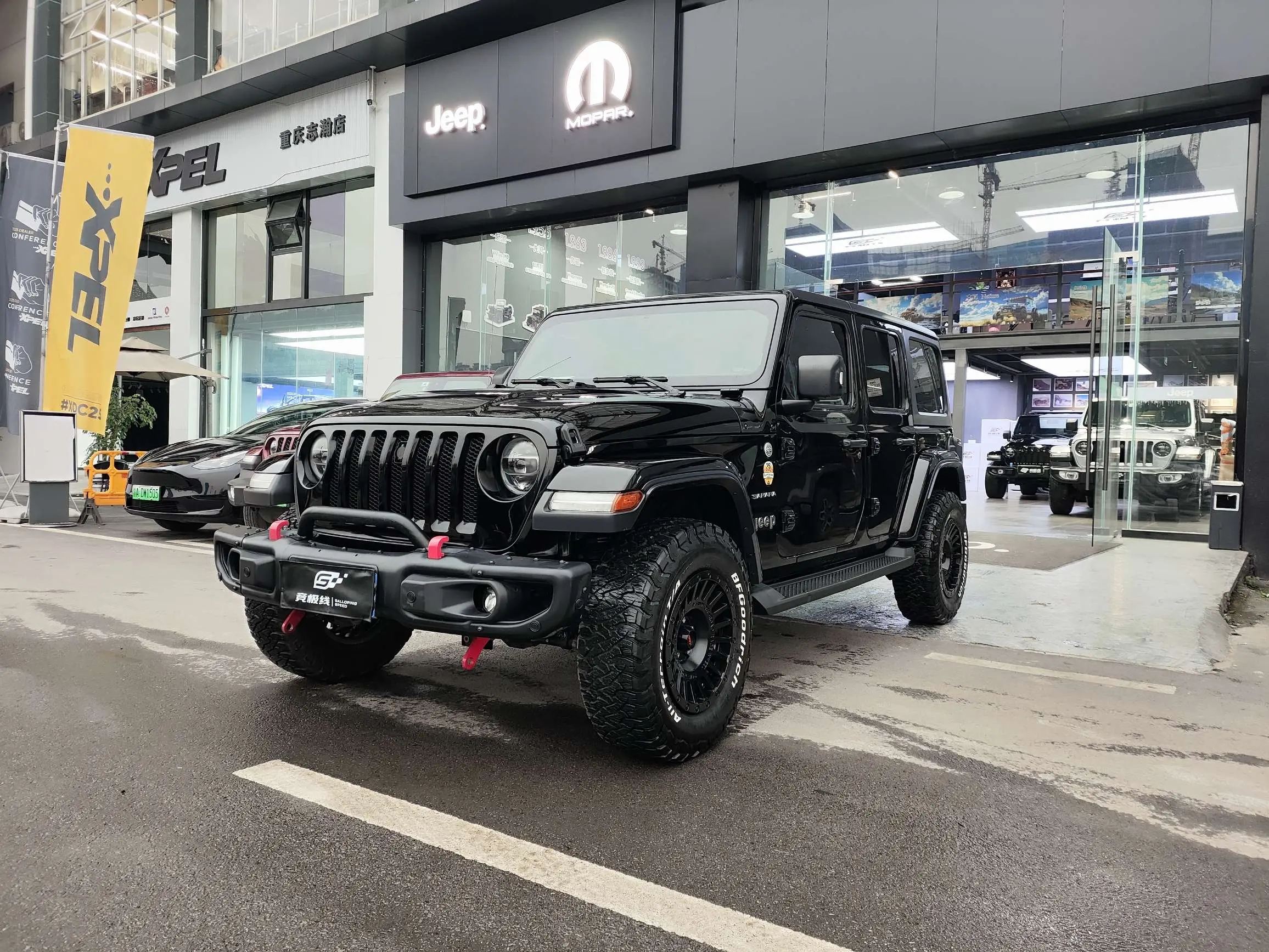 Jeep Wrangler  из Китая