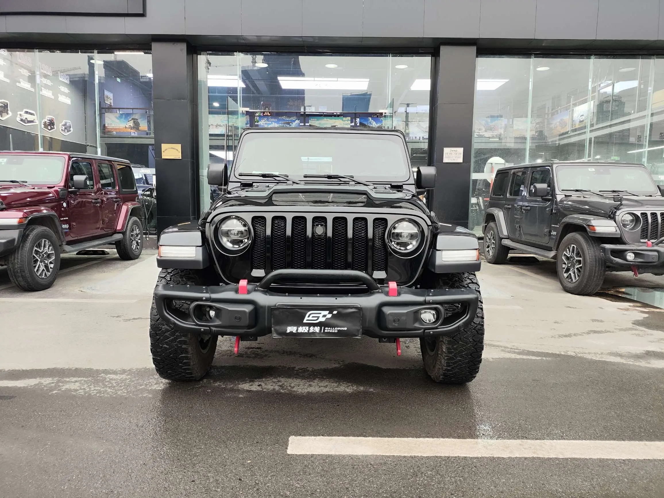 Jeep Wrangler  из Китая