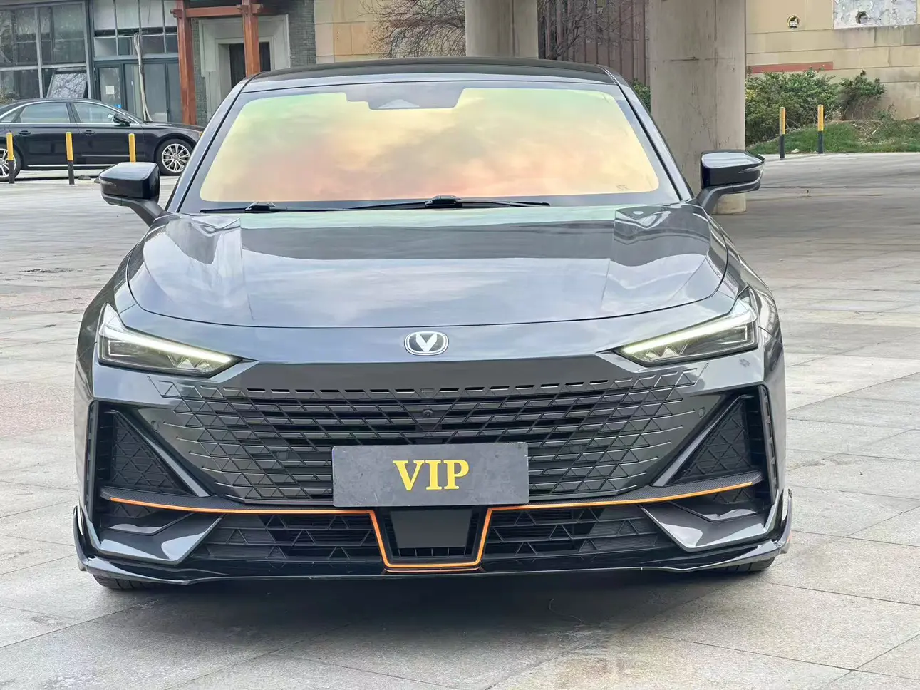 Changan UNI-V  из Китая