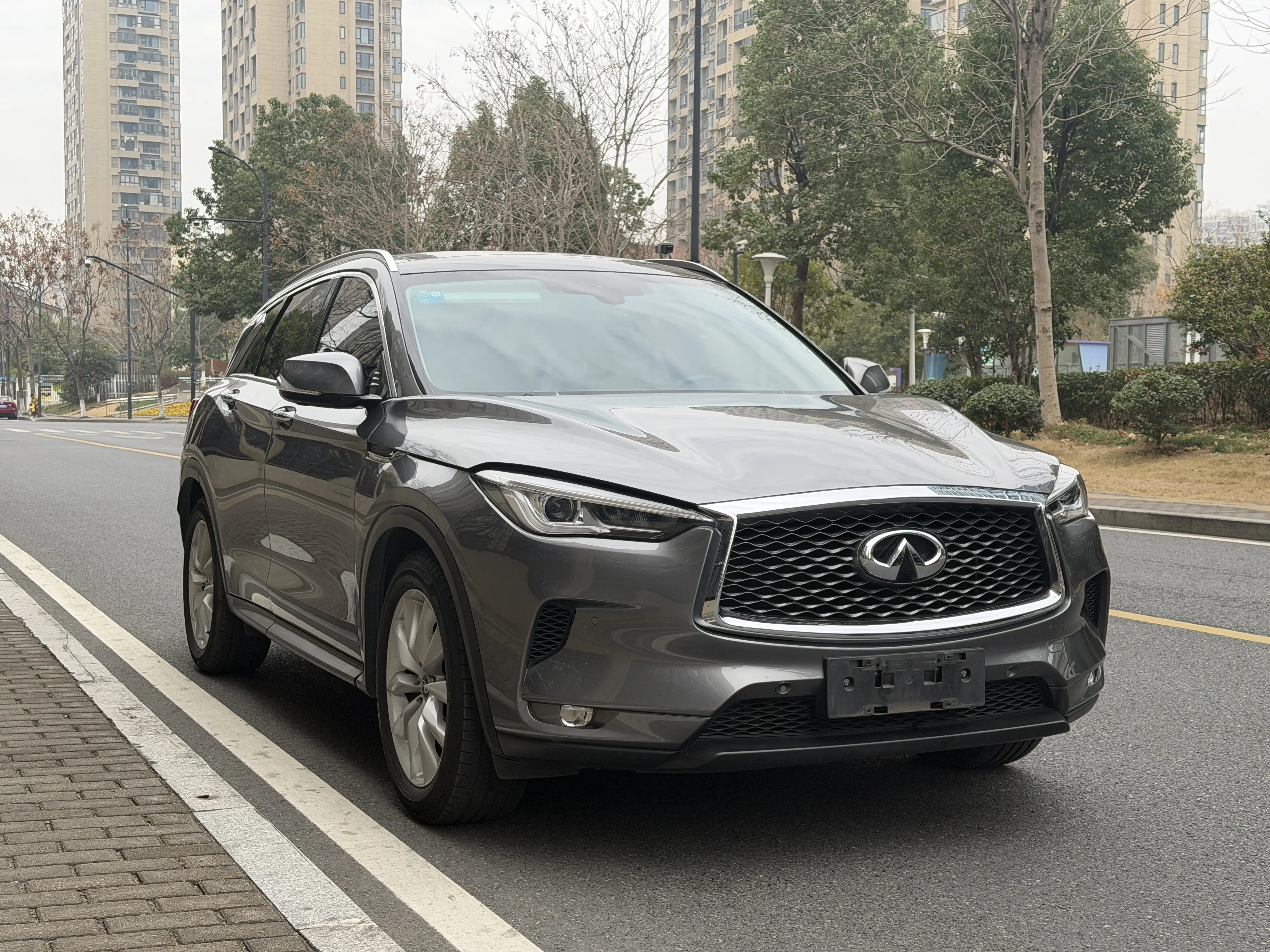 Infiniti QX50  из Китая