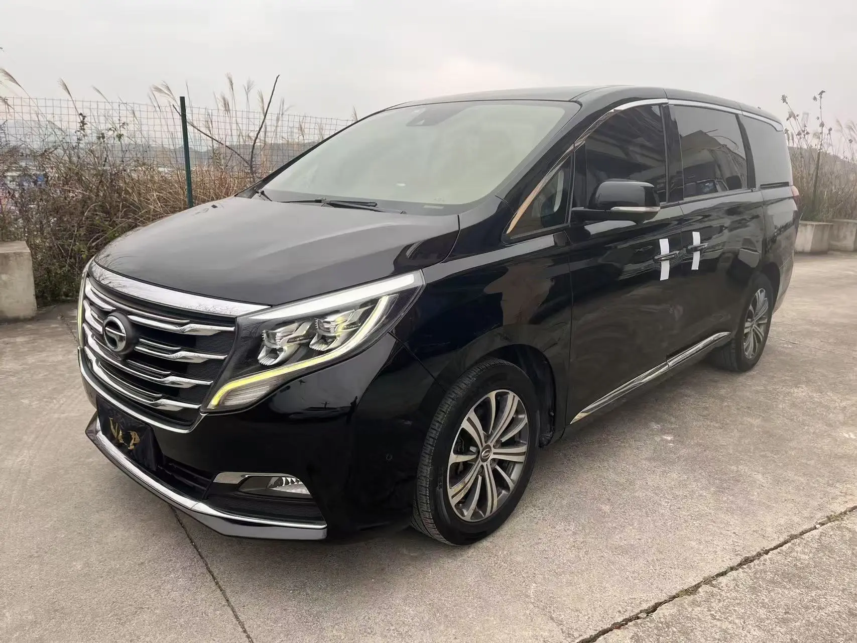 GAC Trumpchi M8  из Китая