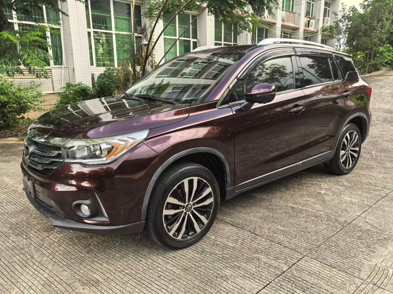 GAC Trumpchi GS4  из Китая