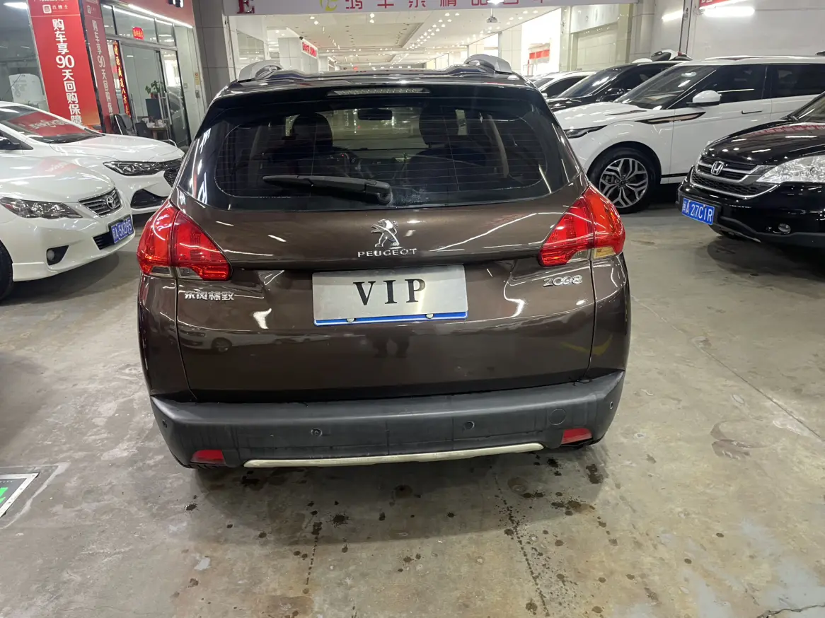 Peugeot 2008  из Китая