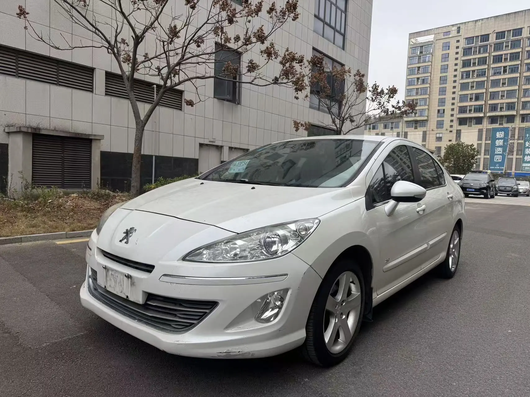 Peugeot 408  из Китая
