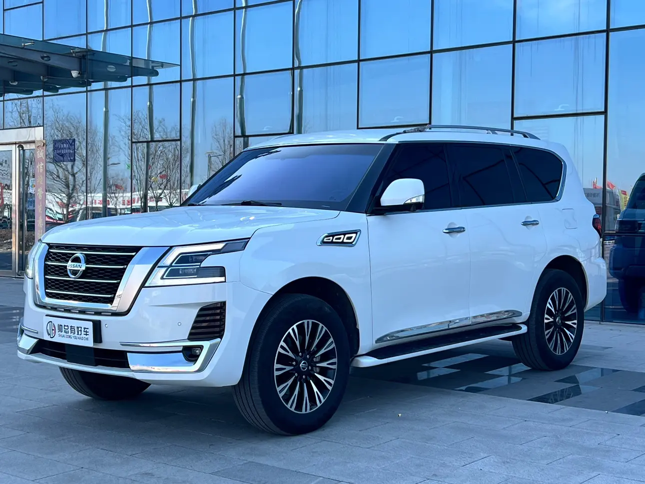 Nissan Patrol  из Китая