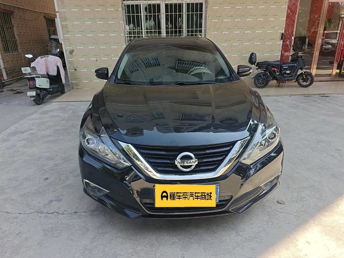 Nissan Altima (Teana)  из Китая