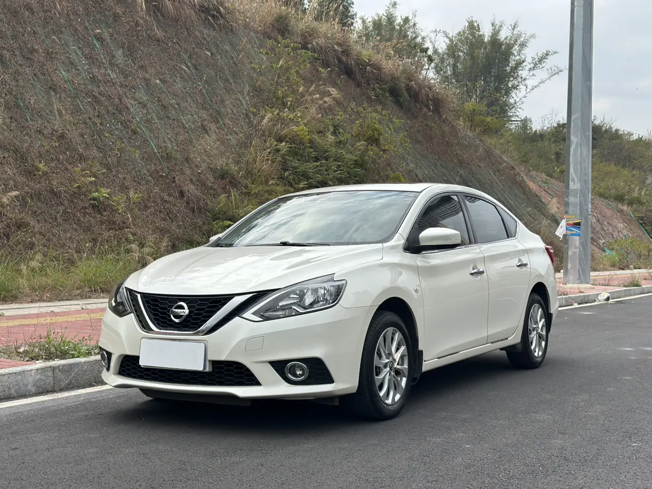 Nissan Sylphy  из Китая