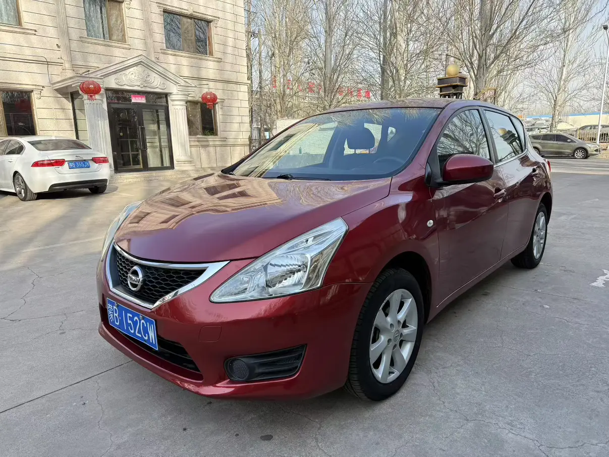 Nissan Tiida  из Китая