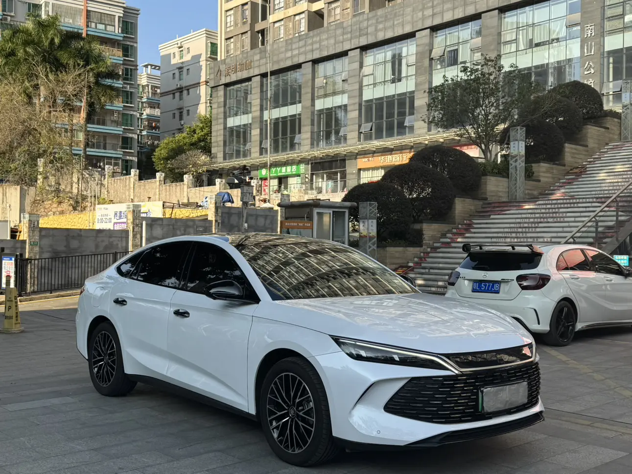 BYD Qin L DM