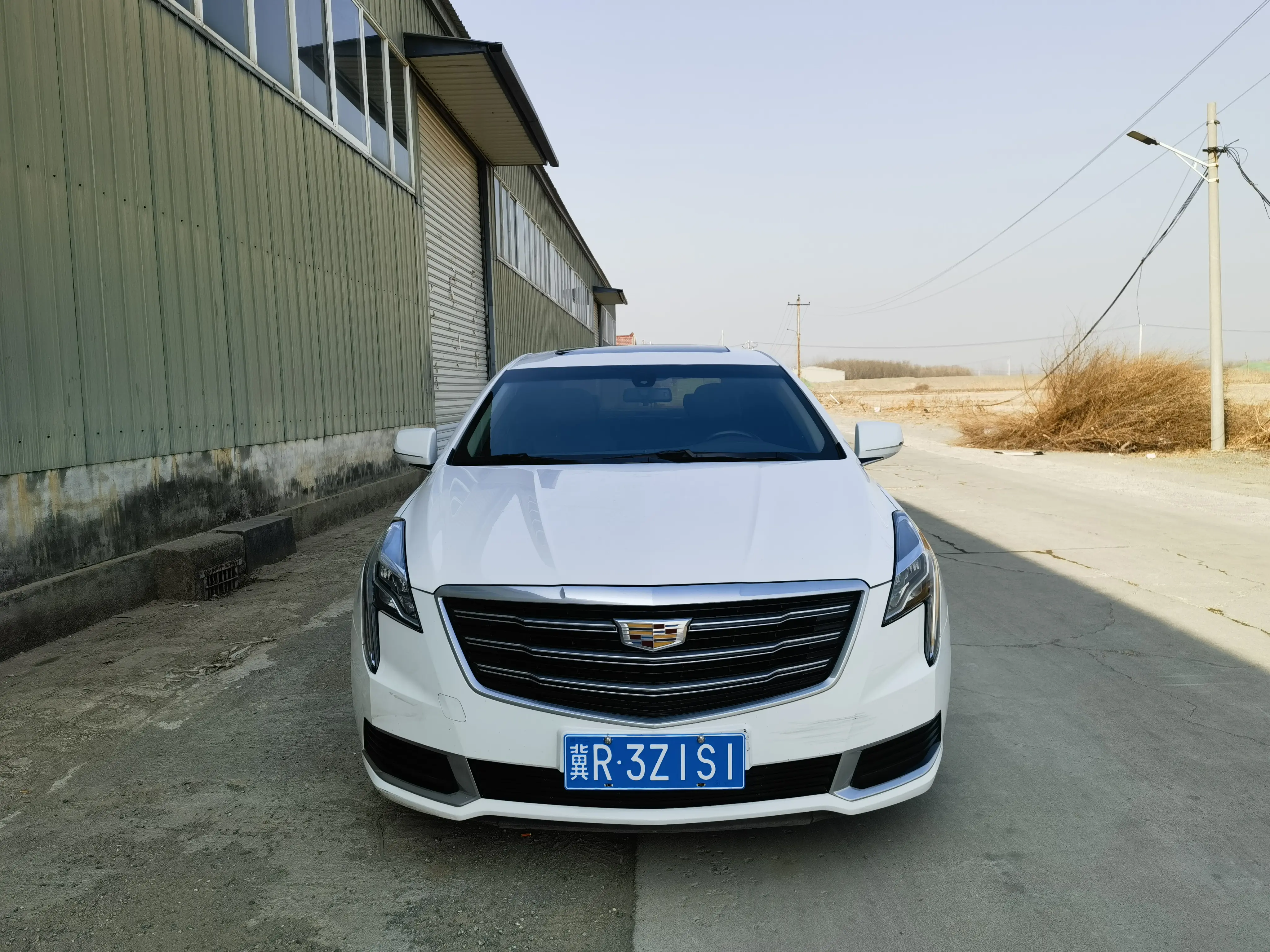 Cadillac XTS  из Китая