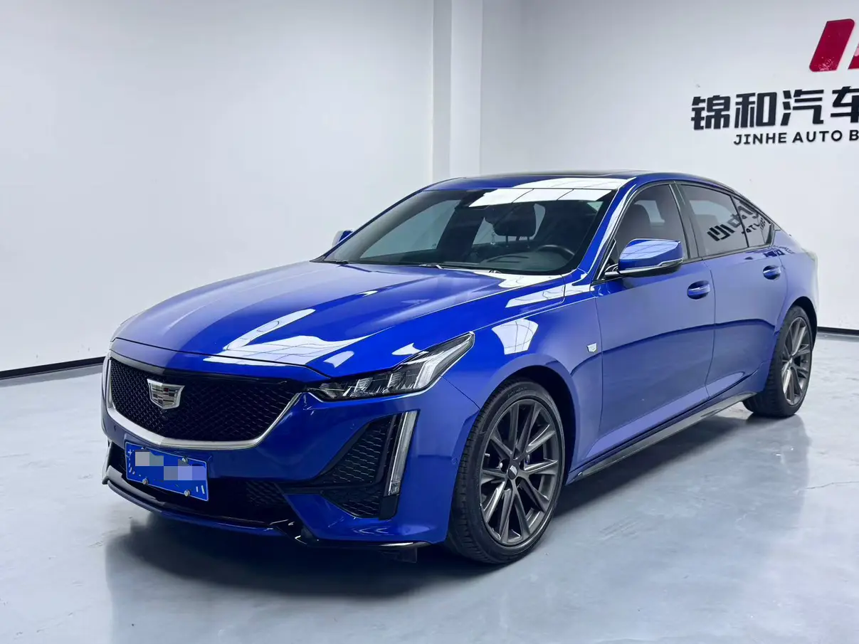 Cadillac CT5  из Китая