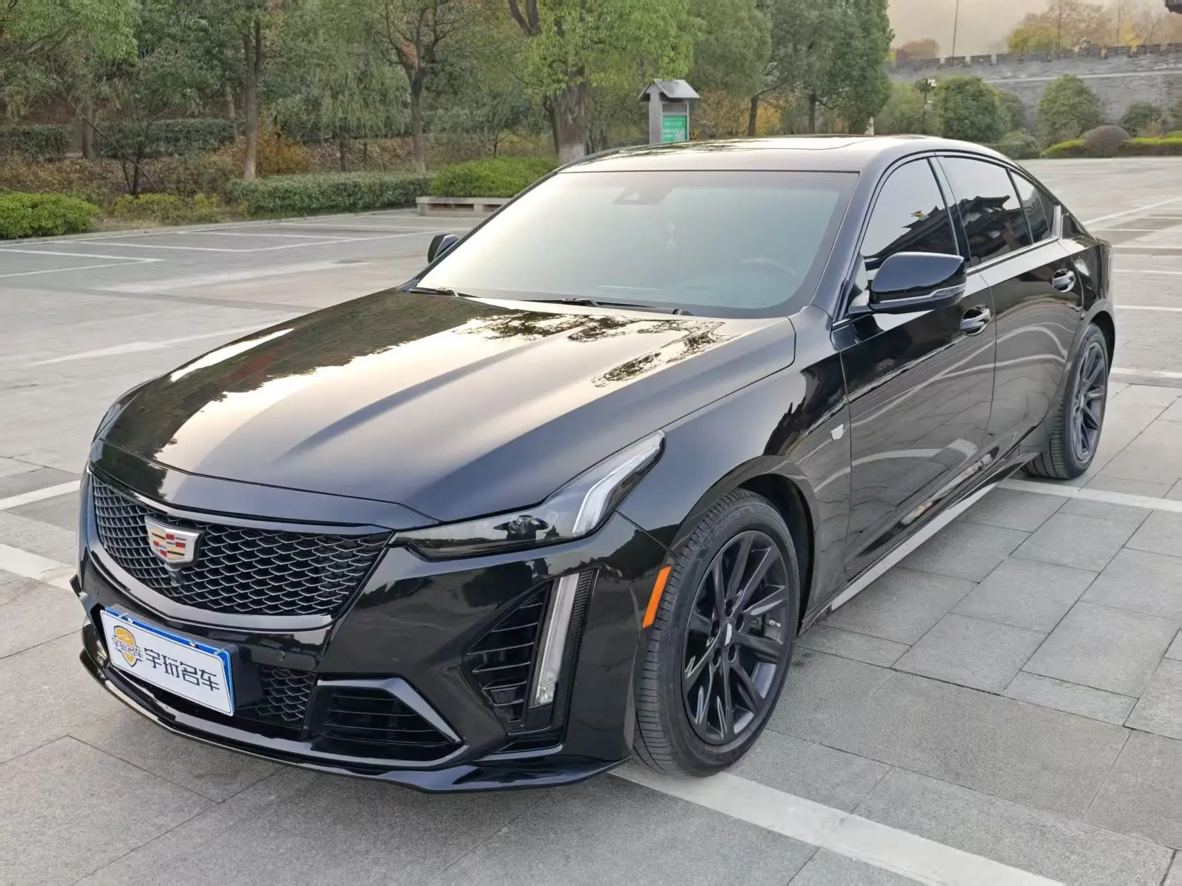 Cadillac CT5  из Китая