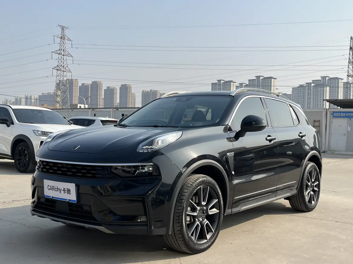 Lynk & Co 01