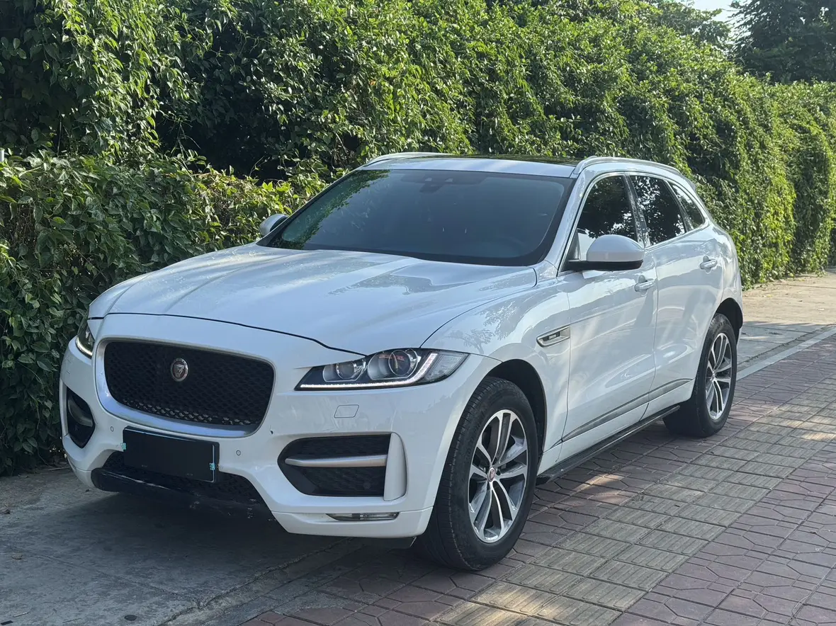 Jaguar F-PACE  из Китая