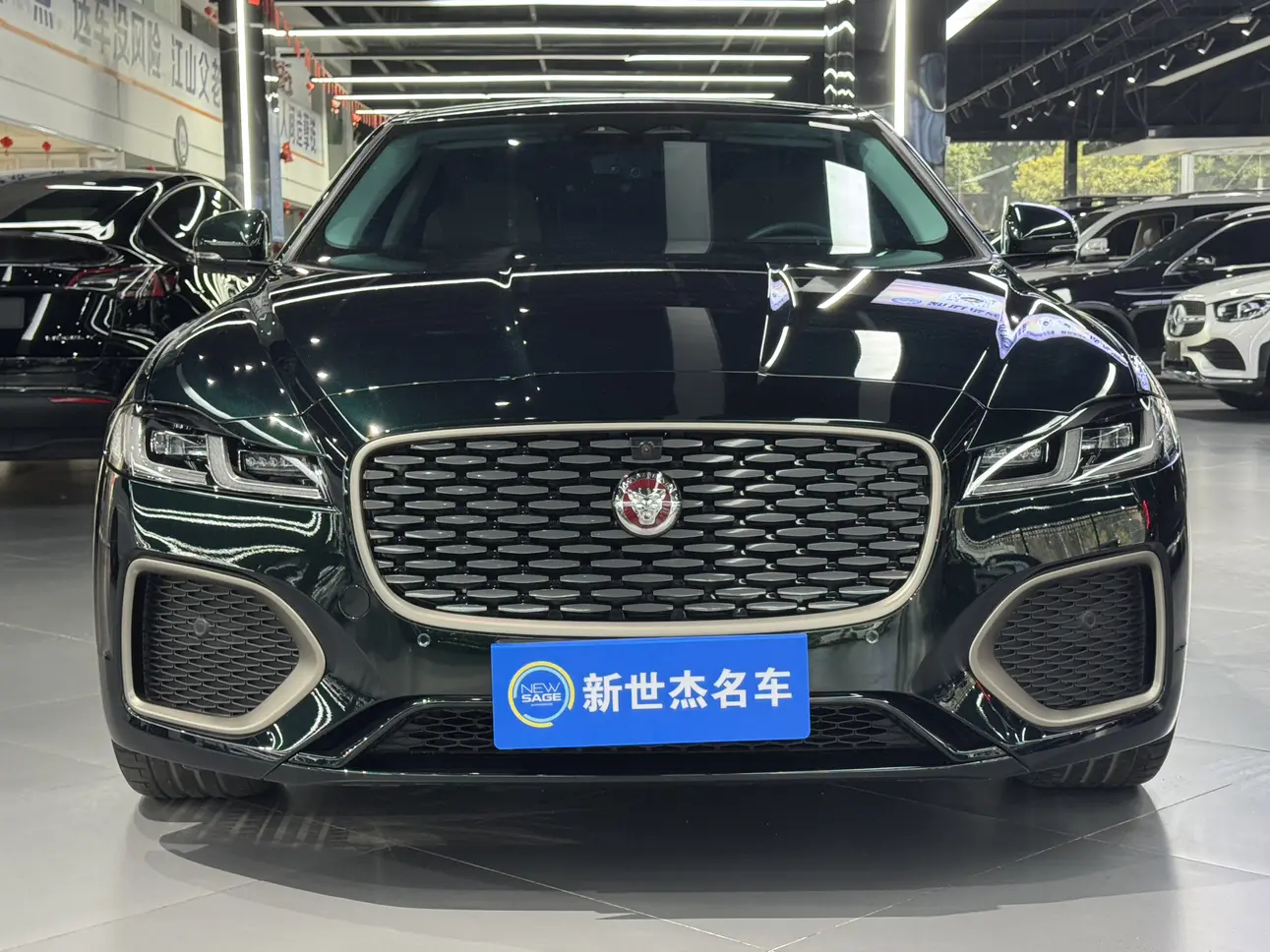 Jaguar XFL  из Китая