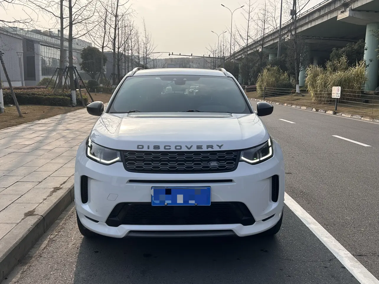 Land Rover Discover Sports  из Китая
