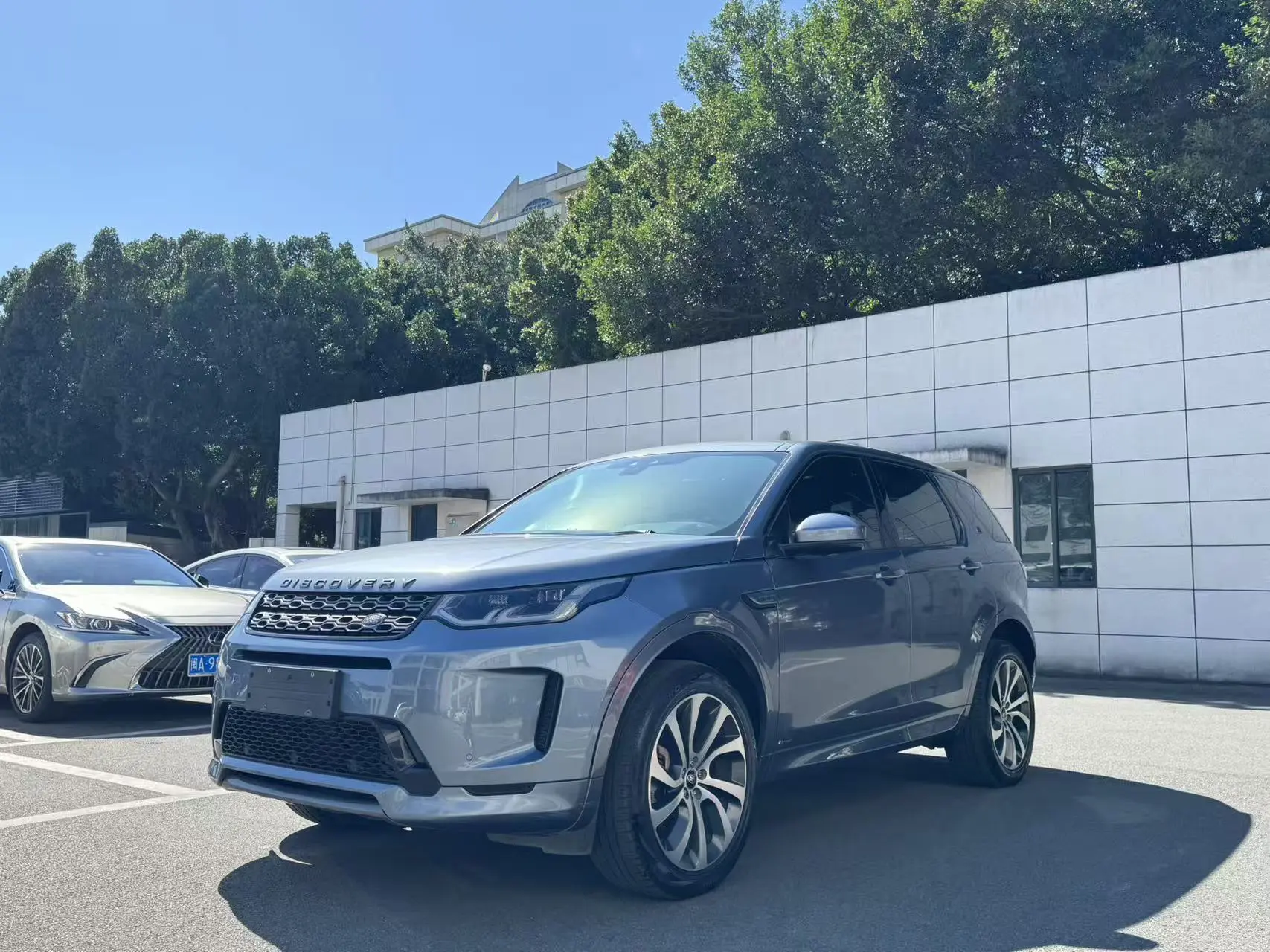 Land Rover Discover Sports  из Китая