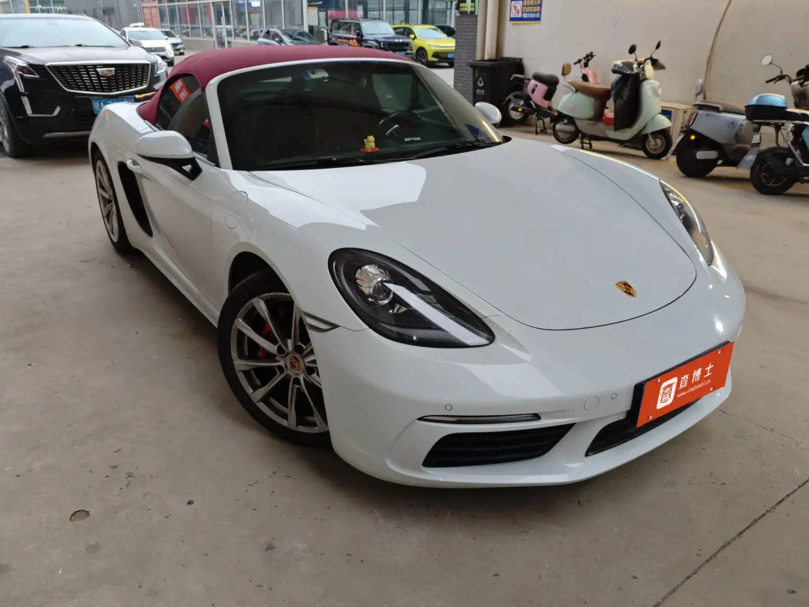 Porsche 718  из Китая