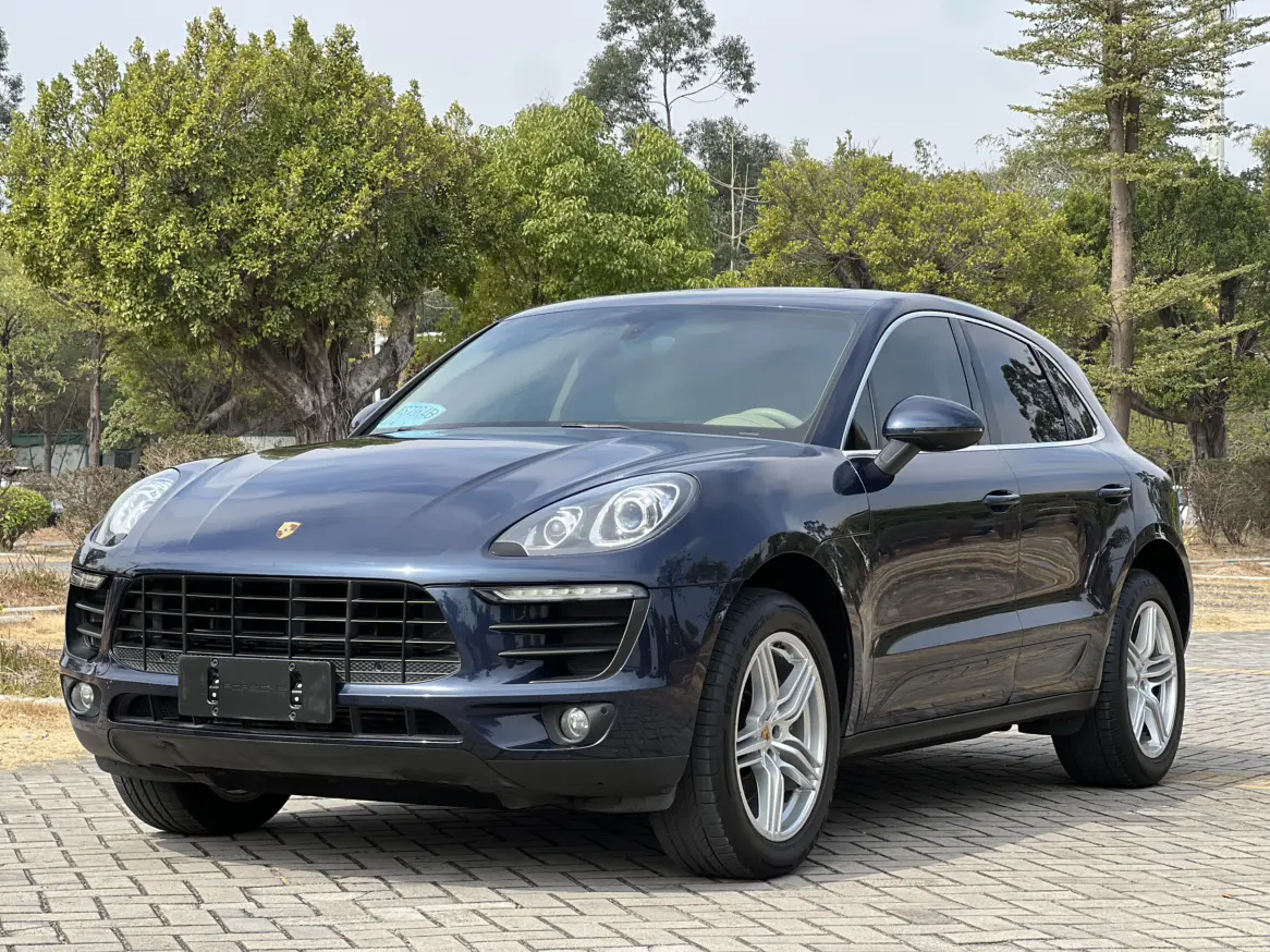Porsche Macan  из Китая