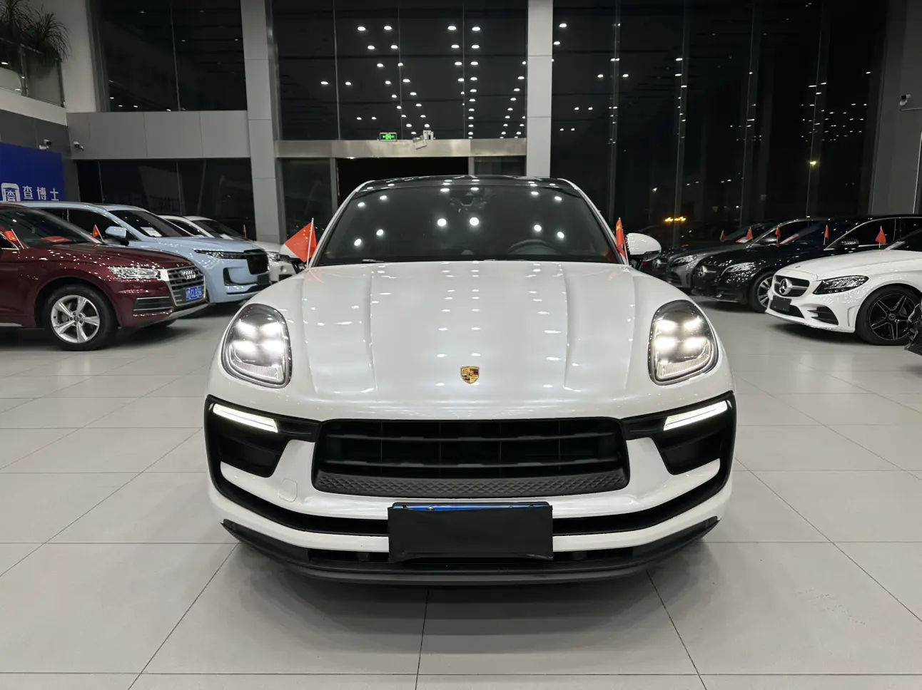 Porsche Macan  из Китая