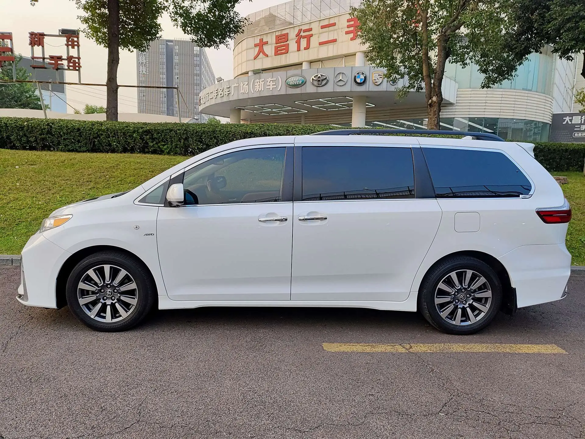 Toyota Sienna