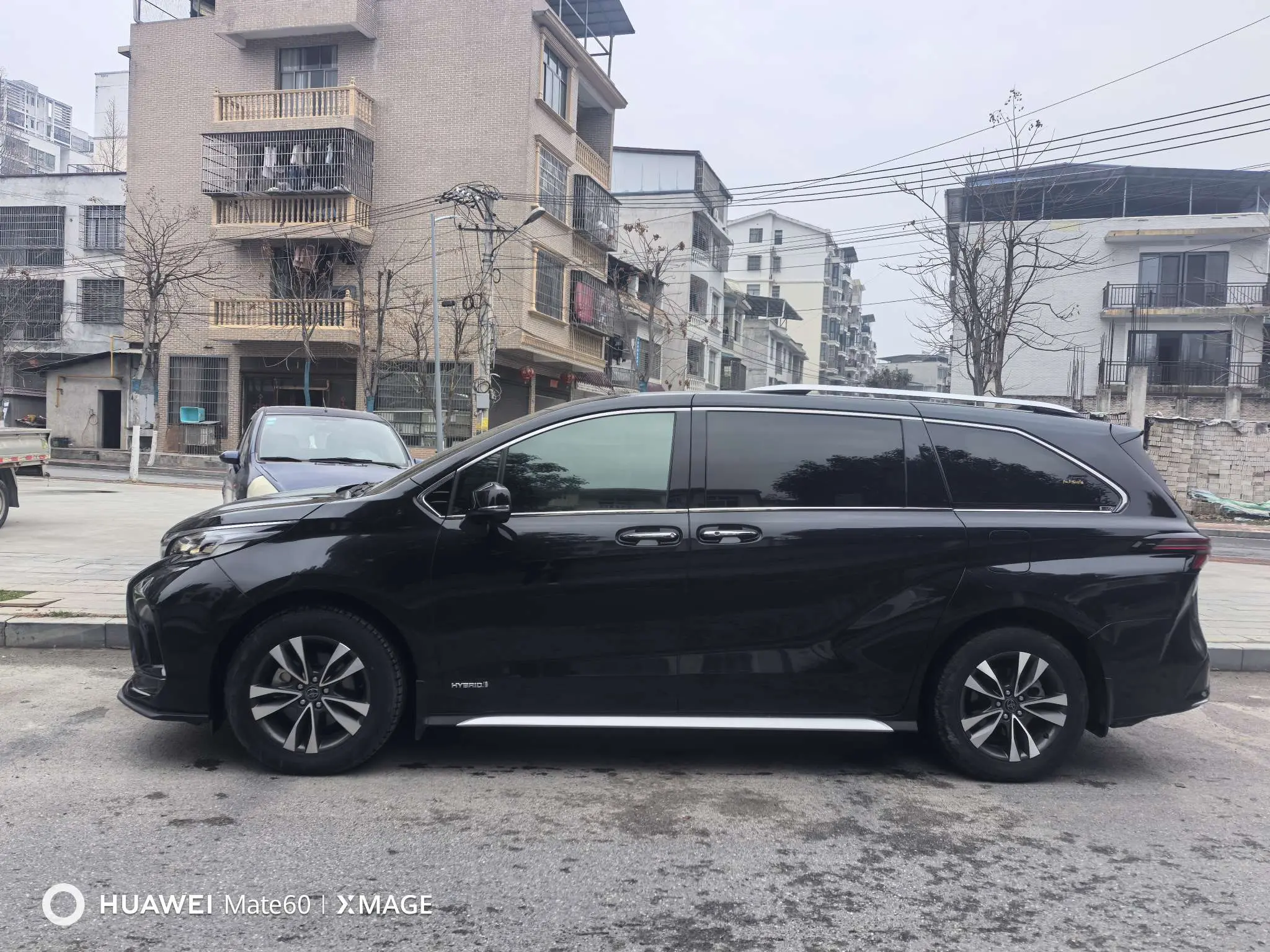 Toyota Granvia  из Китая