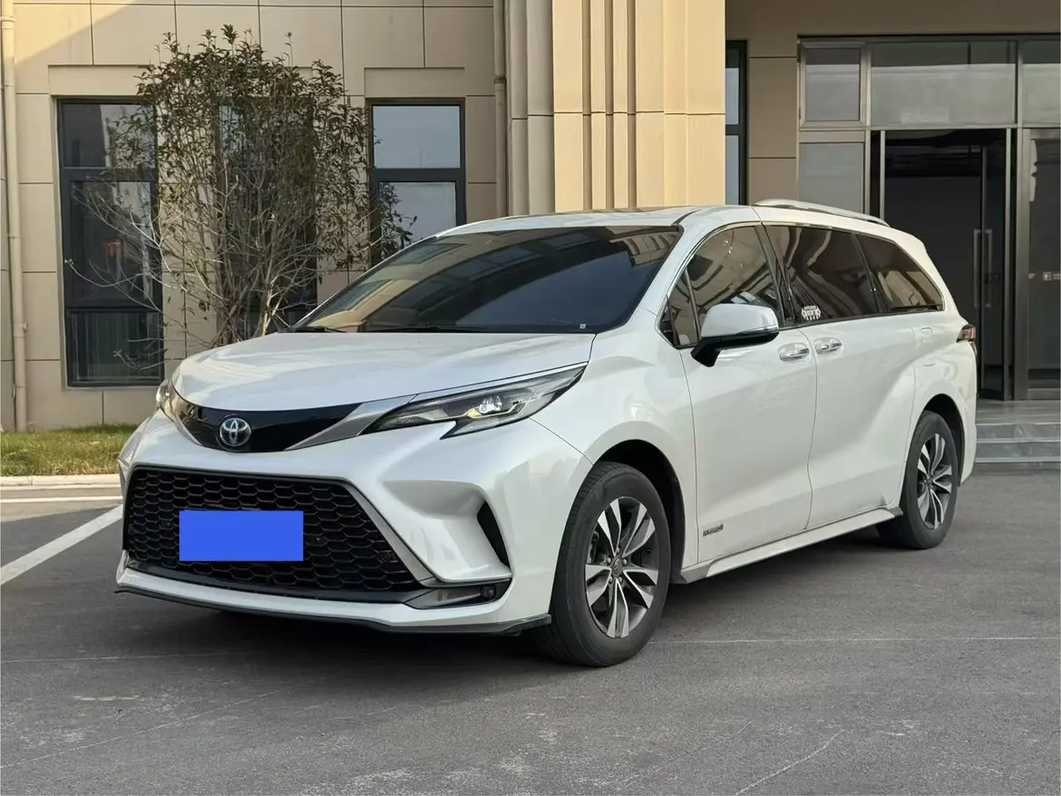 Toyota Granvia  из Китая