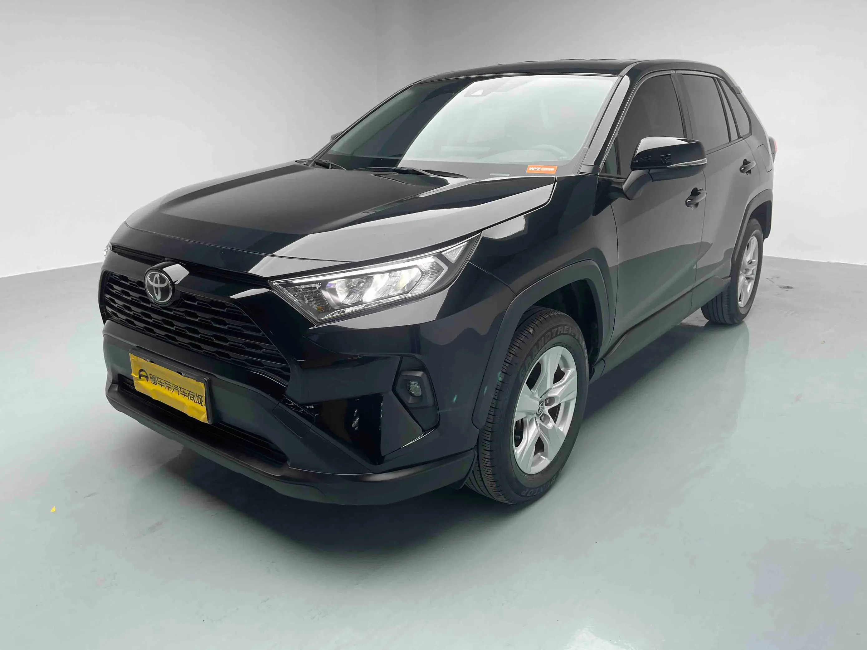 Toyota RAV4  из Китая